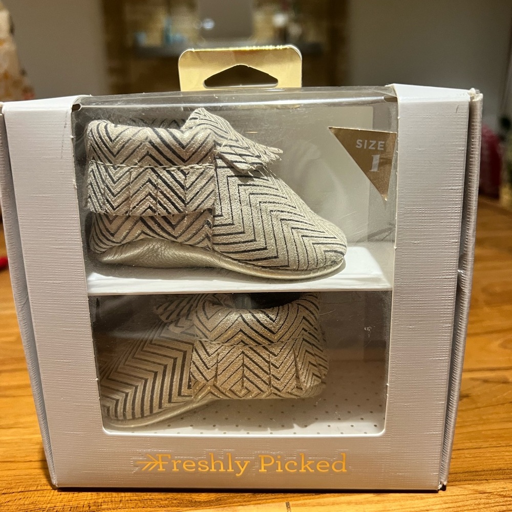 Freshly Picked Chevron Patterned Baby Moccasins
